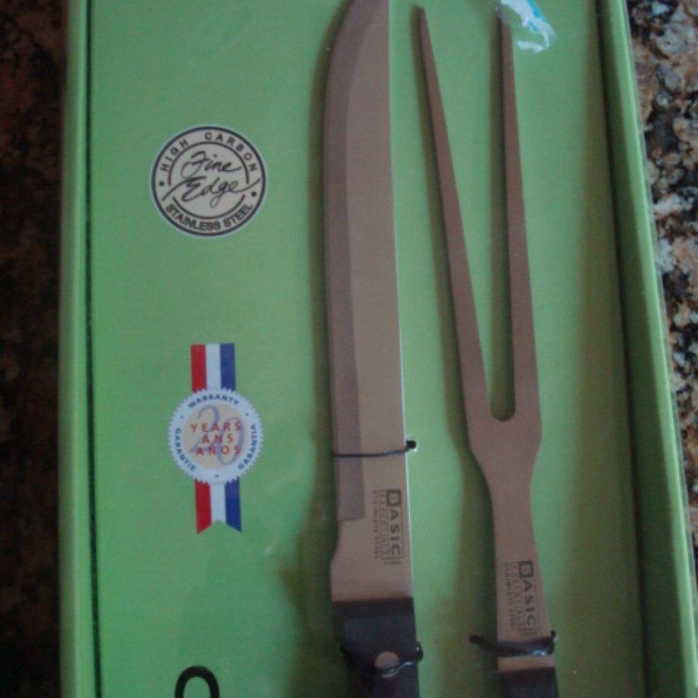 NIB Basic Editions 2pc Carving Set - Picture 5 of 9
